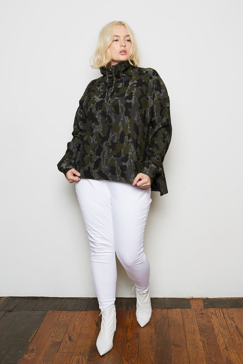 Shegul Maja Camo Sweatshirt plus size