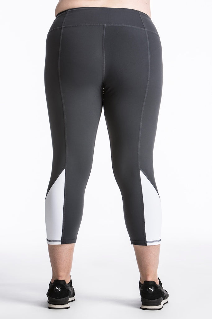 lola getts skinny colorblock capri charcoal white plus size coverstorynyc