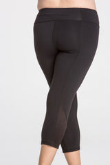 lola getts colorblock plus size black capri