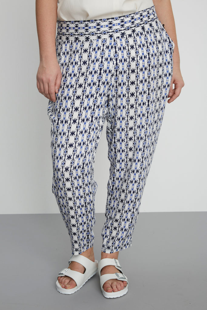 BB Dakota printed extended size pants