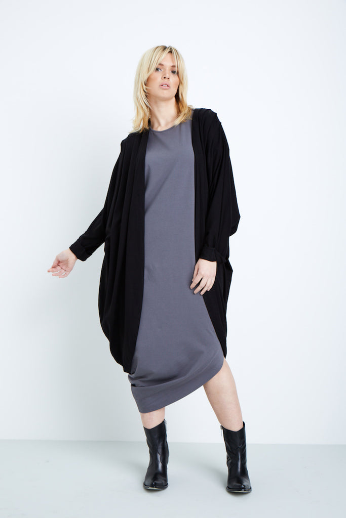 Shegul Mia cocoon cardigan plus size black Coverstory