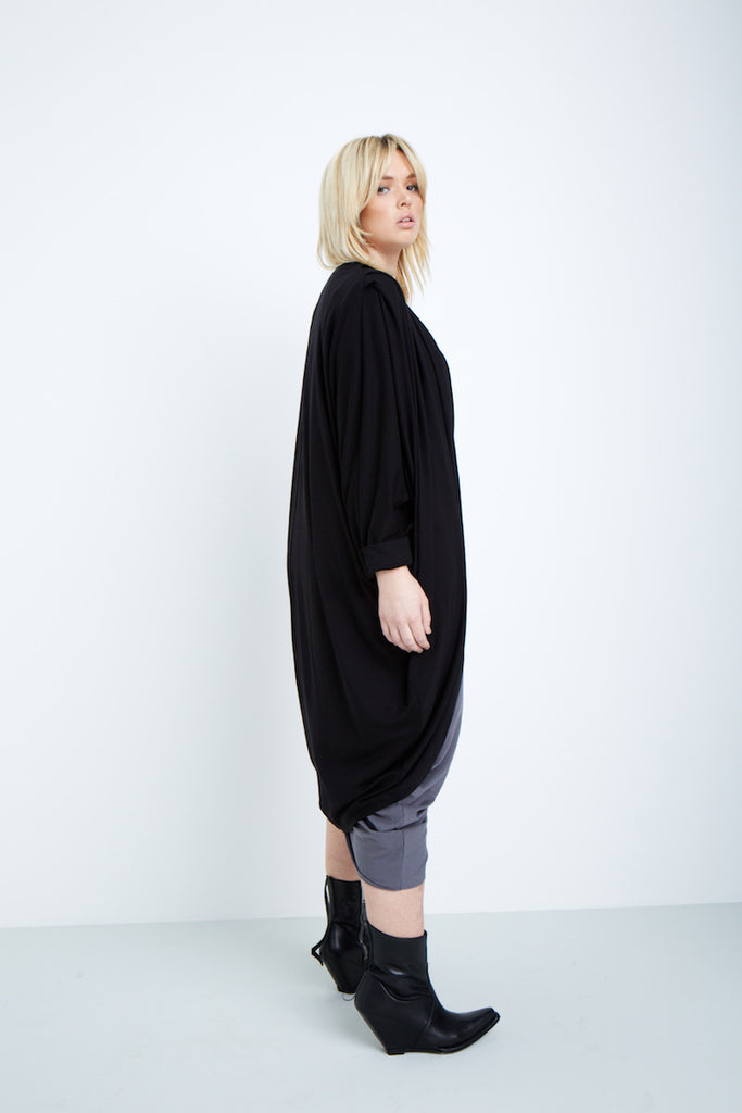 Shegul Mia cocoon cardigan plus size black Coverstory