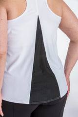 Lola Getts Easy Tank white black plus size activewear