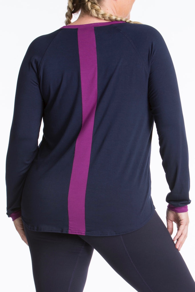 Lola getts long sleeves top plus size activewear navy plum