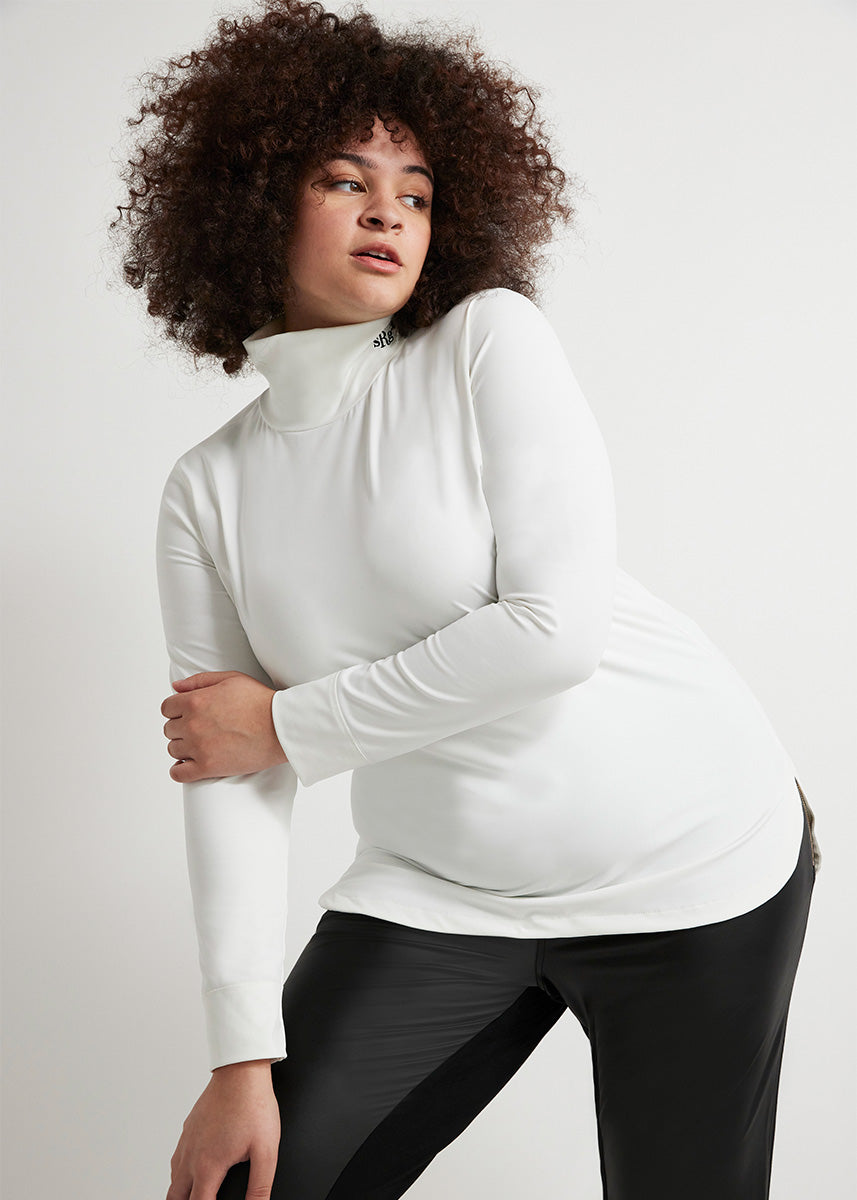 See Rose Go Gentle Woman Turtleneck - White