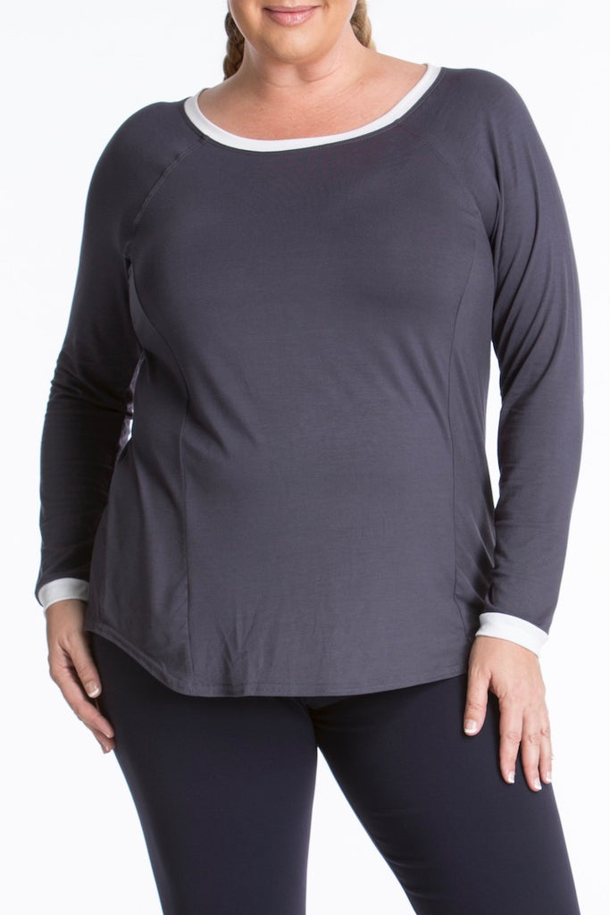 Lola getts long sleeves top plus size activewear charcoal white coverstory