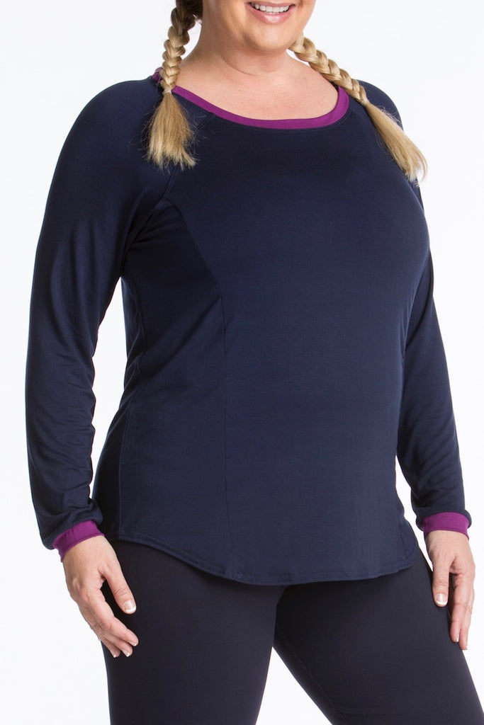 Lola getts long sleeves top plus size activewear navy plum Coverstory