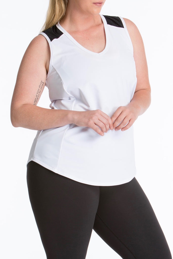 Lola Getts Sport Sleeveless Plus size white black Coverstory