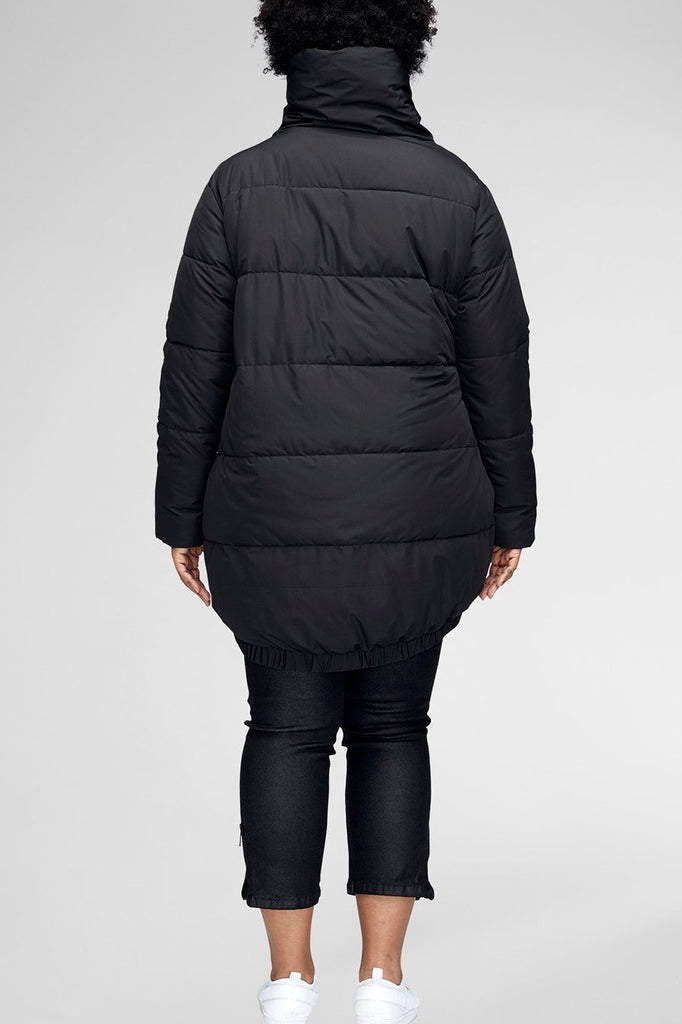 universal standard kanda puffer jacket black plus size