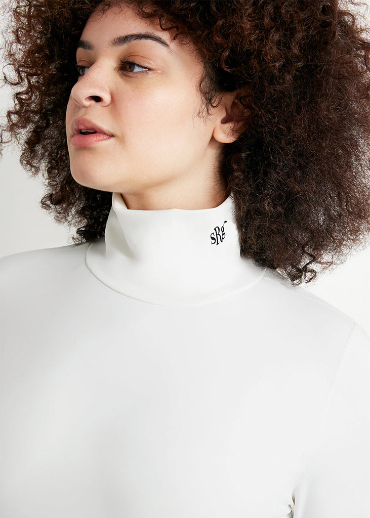 See Rose Go Gentle Woman Turtleneck - White